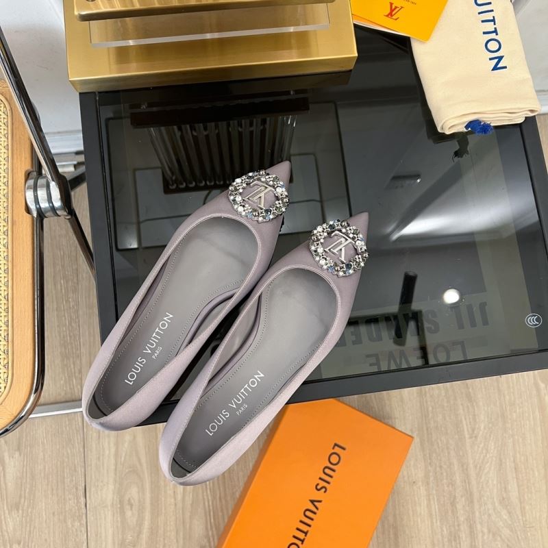 Louis Vuitton Flat Shoes